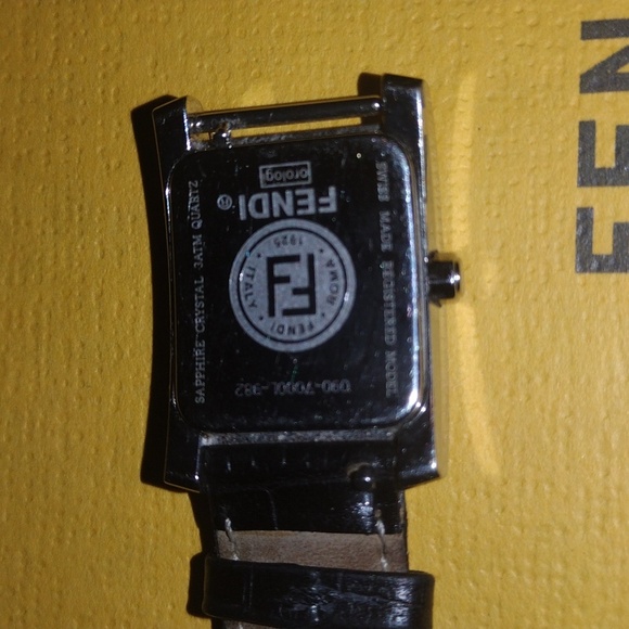 Fendi Black Leather Watch with Crystal Detailing - Picture 11 of 14